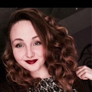 Meet your Posher, Adriana